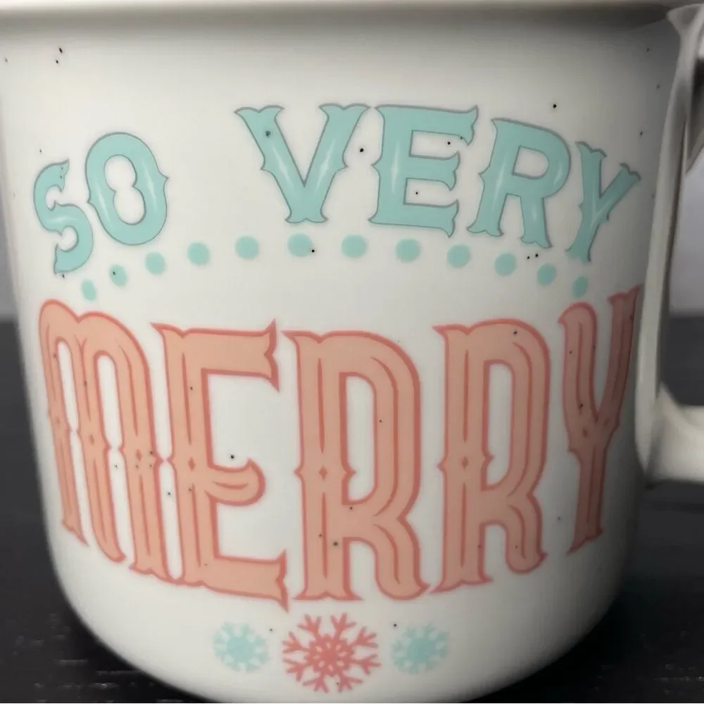 Peppermint & Pine “So Very Merry” Retro Ceramic Christmas Mug